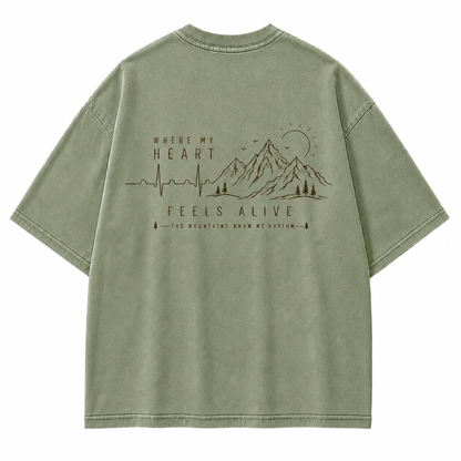 Where My Heart Feels Alive Mountain Washed Graphic T-Shirt