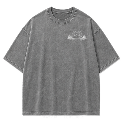Minimalistisches Outdoor-T-Shirt mit gewaschenem Aufdruck
