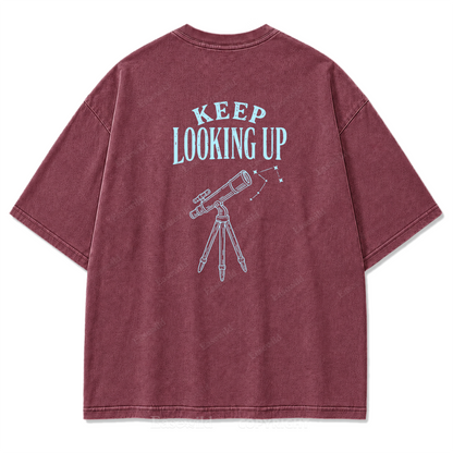 Keep Looking Up Graphic Print Tee