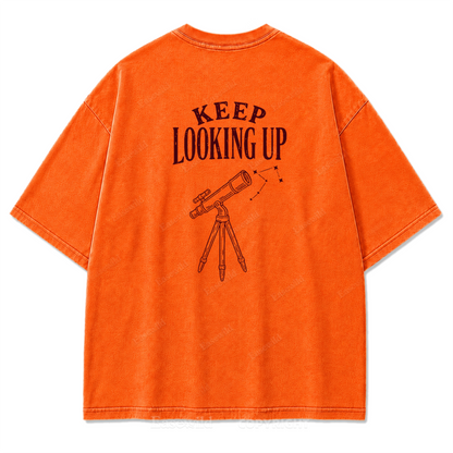 Keep Looking Up Graphic Print Tee