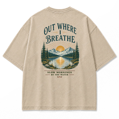 T-Shirt „Out Where I Breathe“ mit gewaschenem Print