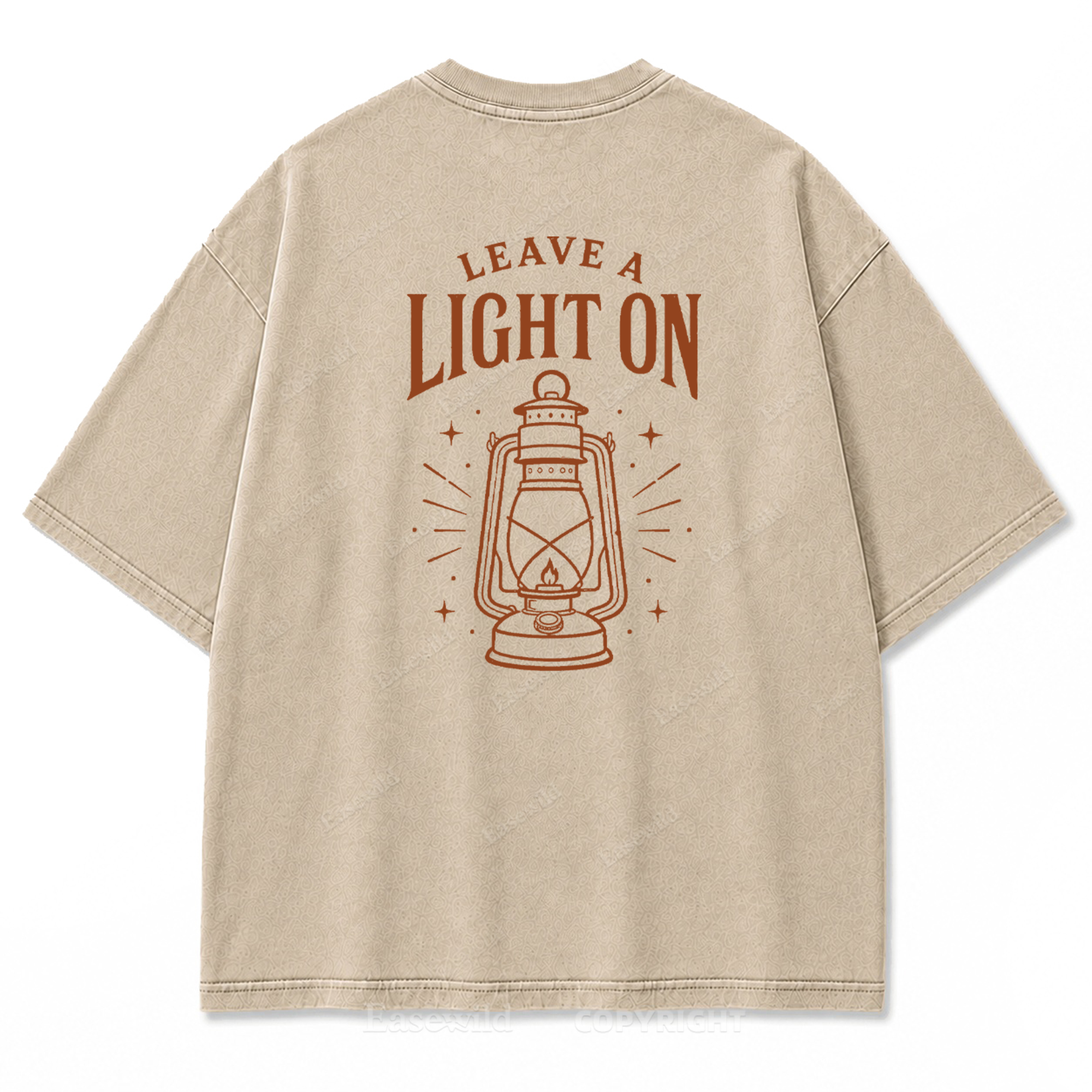 T-Shirt mit „Leave A Light On“-Grafikprint