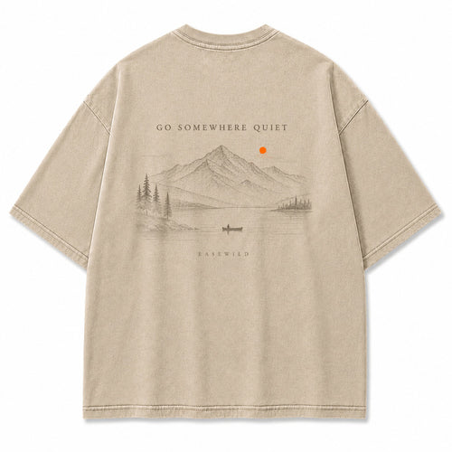 T-Shirt mit ruhigem Alpensee-Motiv