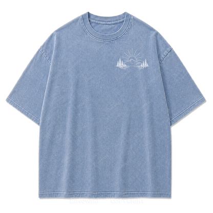Minimalistisches Outdoor-T-Shirt mit gewaschenem Aufdruck