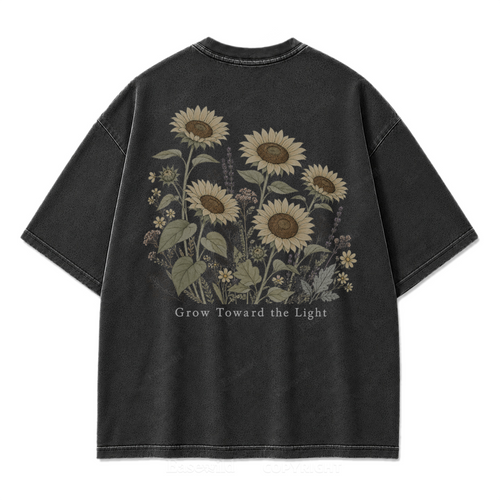 T-Shirt mit gewaschenem „Grow Toward the Light“-Print