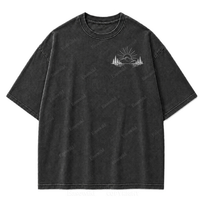 Minimalistisches Outdoor-T-Shirt mit gewaschenem Aufdruck