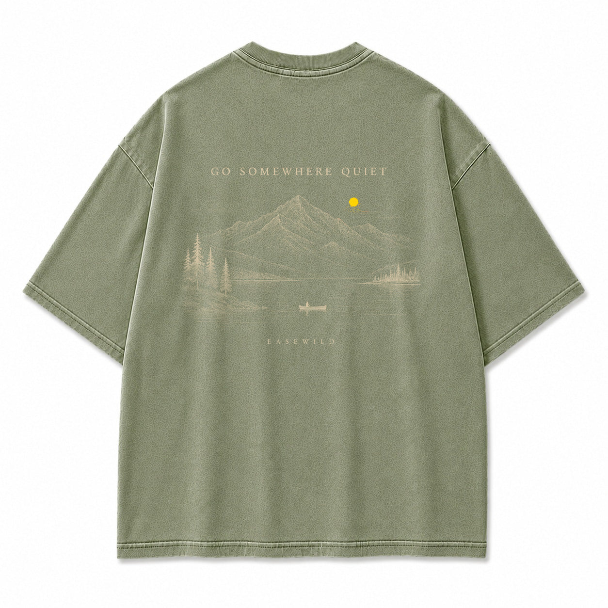 T-Shirt mit ruhigem Alpensee-Motiv