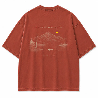 T-Shirt mit ruhigem Alpensee-Motiv
