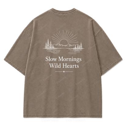 Minimalistisches Outdoor-T-Shirt mit gewaschenem Aufdruck